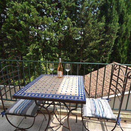 Appartement Tarascon Eksteriør bilde
