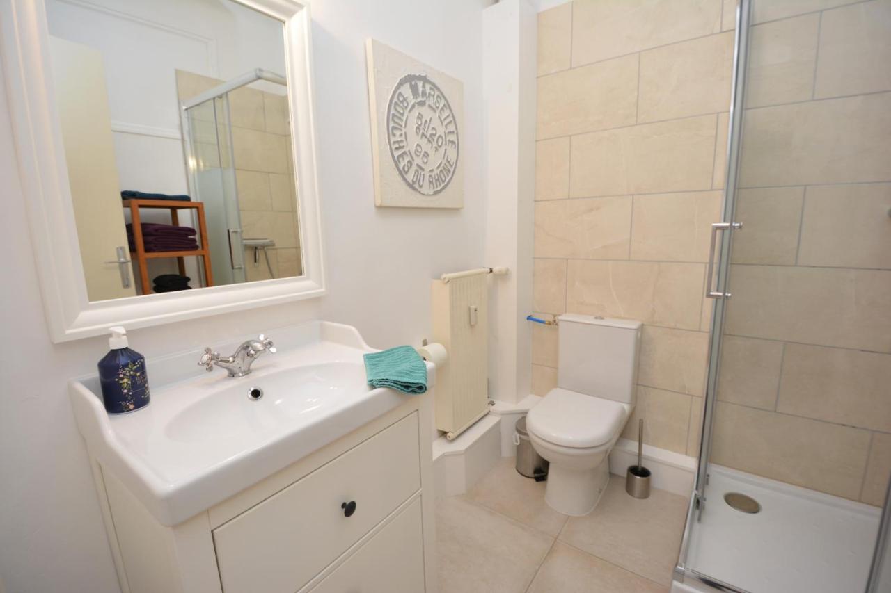 Appartement Tarascon Eksteriør bilde