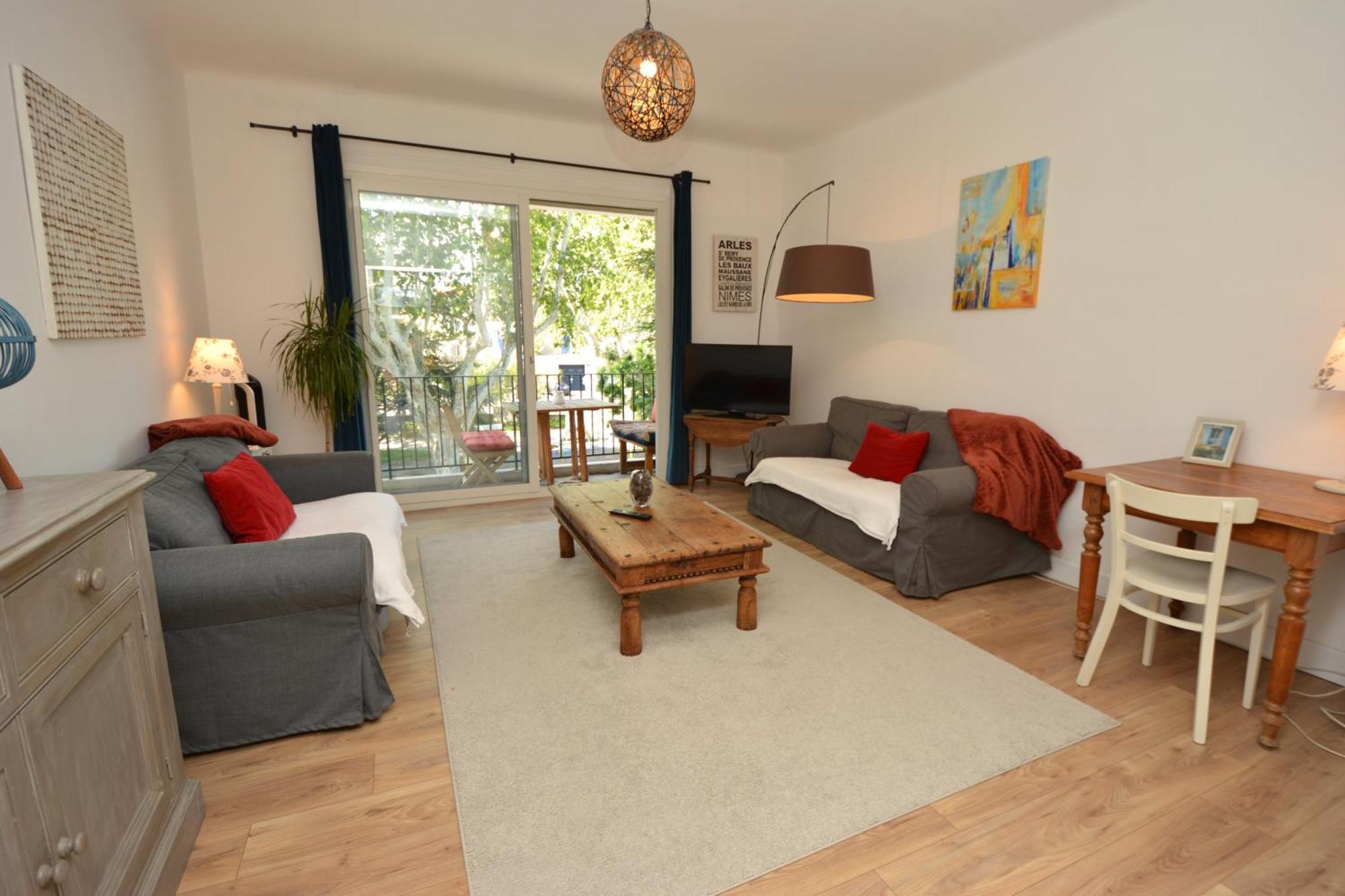 Appartement Tarascon Eksteriør bilde
