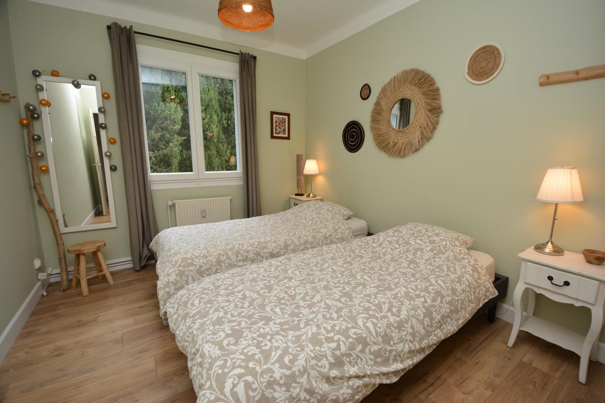 Appartement Tarascon Eksteriør bilde